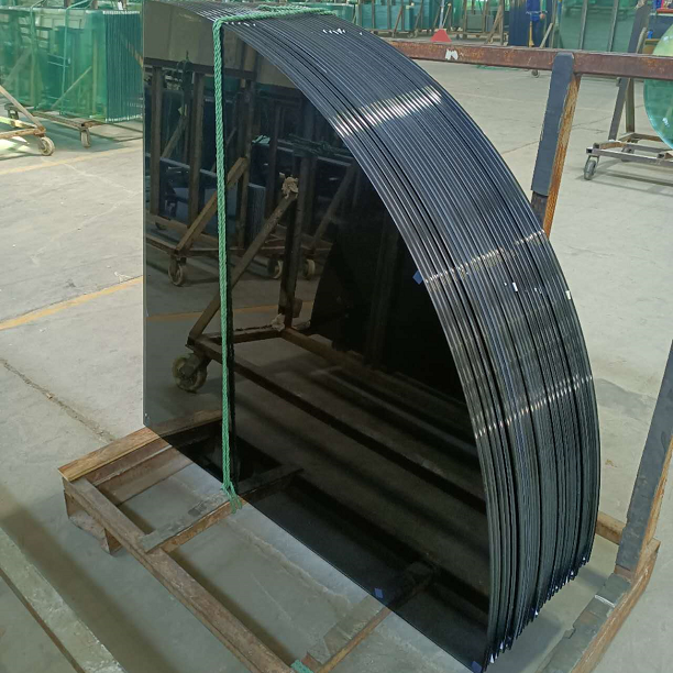 Frameless Toughened Glass Doors: 6mm Tempered Fireplace Hearth Plates