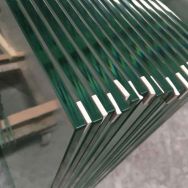 How Frameless Glass Pool Fencing Works and Key Safety Basics