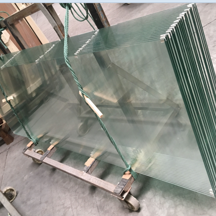 3mm-19mm Flat Toughened Glass 10mm Low Iron Ultra Clear Tempered Glass