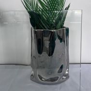The difference between tempered glass and heat-resistant glass? What are the advantages of tempered glass?