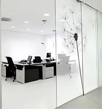 How Digital Glass Printing Design Improves Building Facades and Interiors