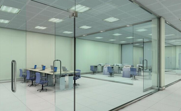 Office Space Revolution: Frameless Glass Leads Future Office Trends