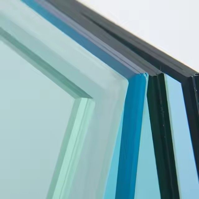 Architectural glass ushered in an energy-saving revolution! How do heat-reflective and Low-E glass reshape the future of green buildings?